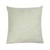 Наволочка бязева Home Line "Клітинка" (бежевий) 70х70см 164002 Наволочка бязева Home Line "Клітинка" (бежевий) 70х70см 164002